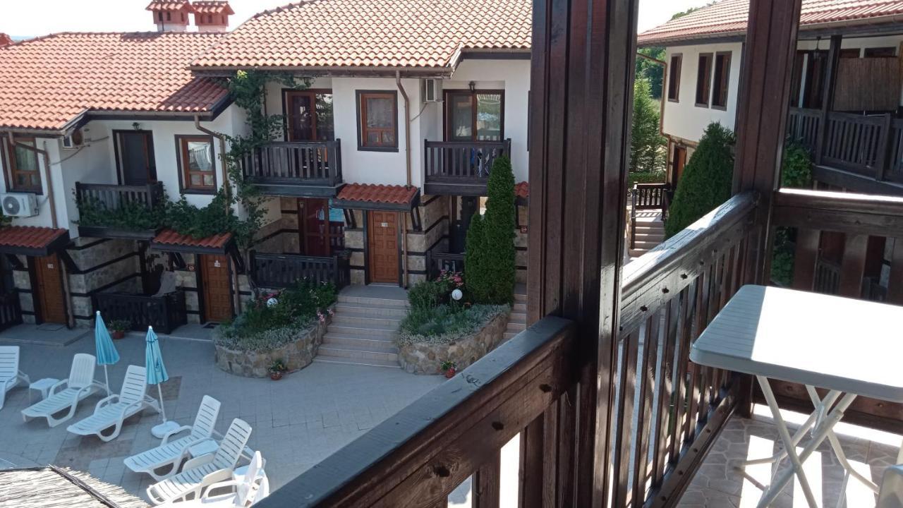 Pearl Apartments Sozopol Esterno foto