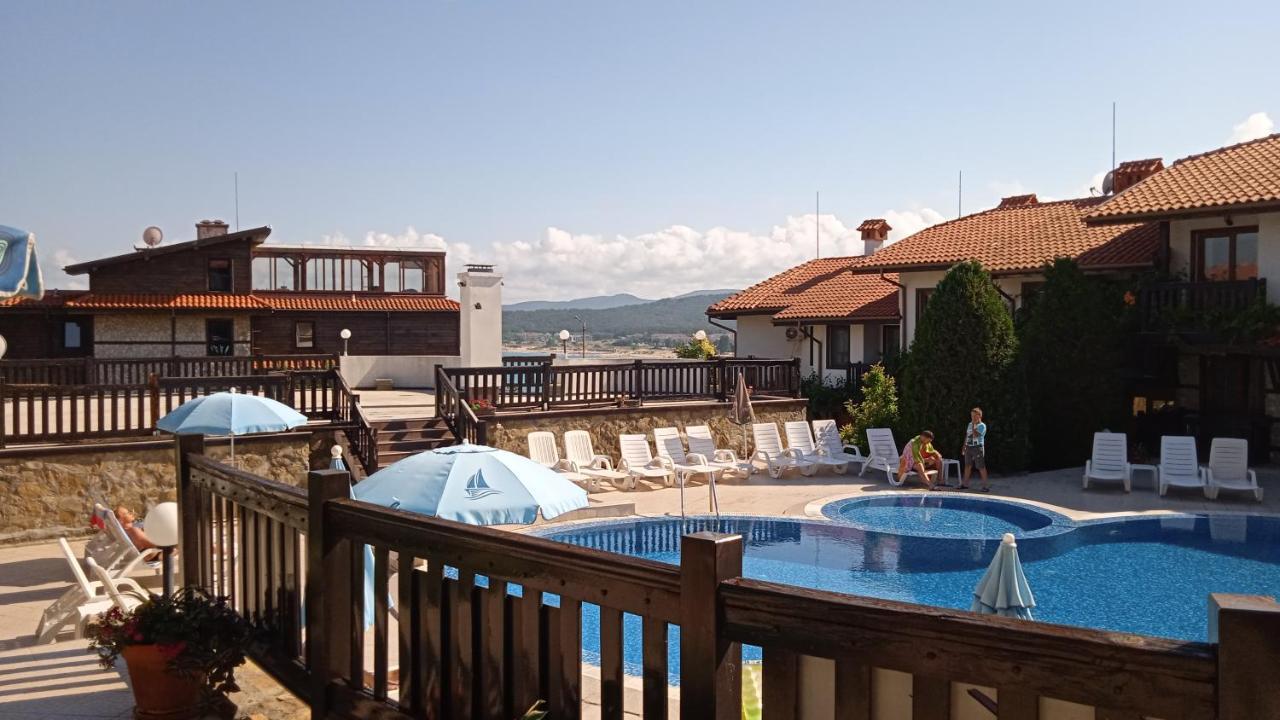 Pearl Apartments Sozopol Esterno foto