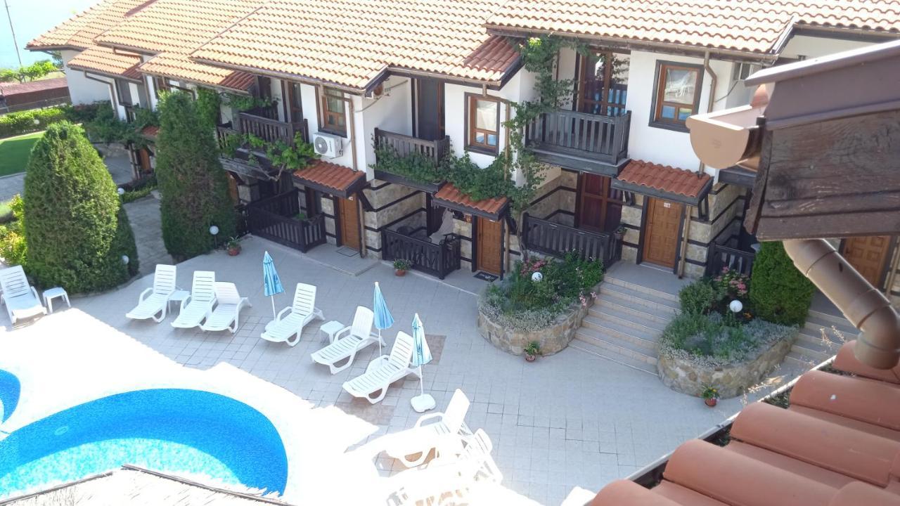 Pearl Apartments Sozopol Esterno foto