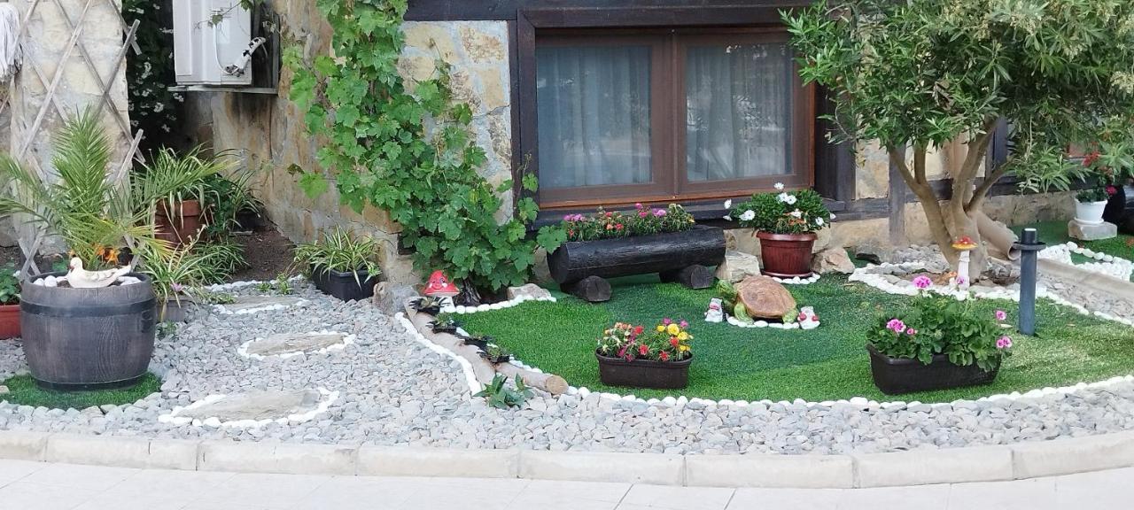 Pearl Apartments Sozopol Esterno foto