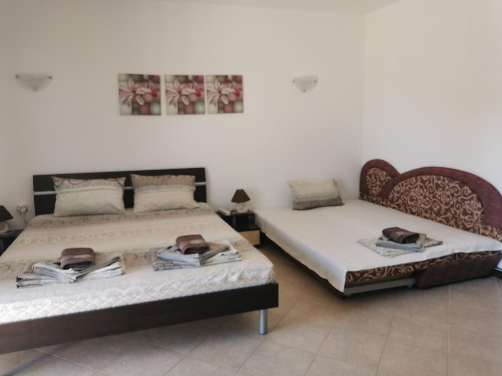 Pearl Apartments Sozopol Esterno foto